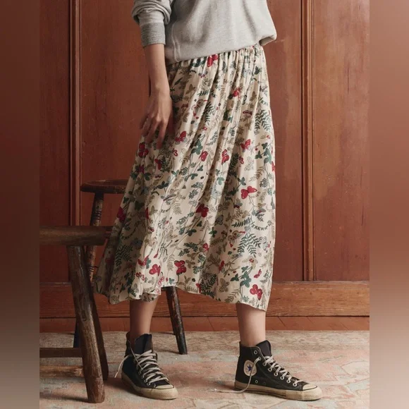 BNWT The Great Canary Skirt in Floating Butterly - Picture 2 of 6